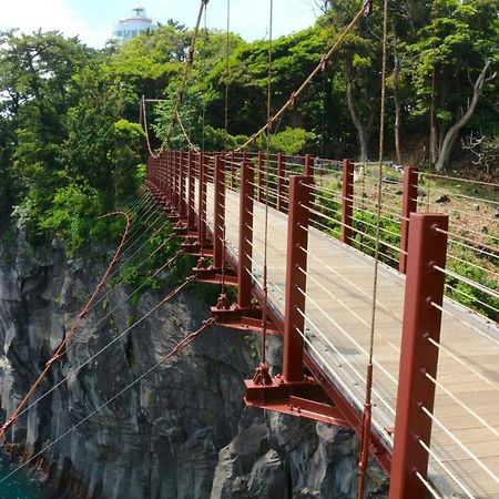 伊豆高原 温泉付別荘 ISANA Mountain Villa Futo 外观 照片